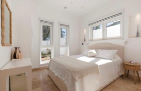 Sunny Coast Guesthouse